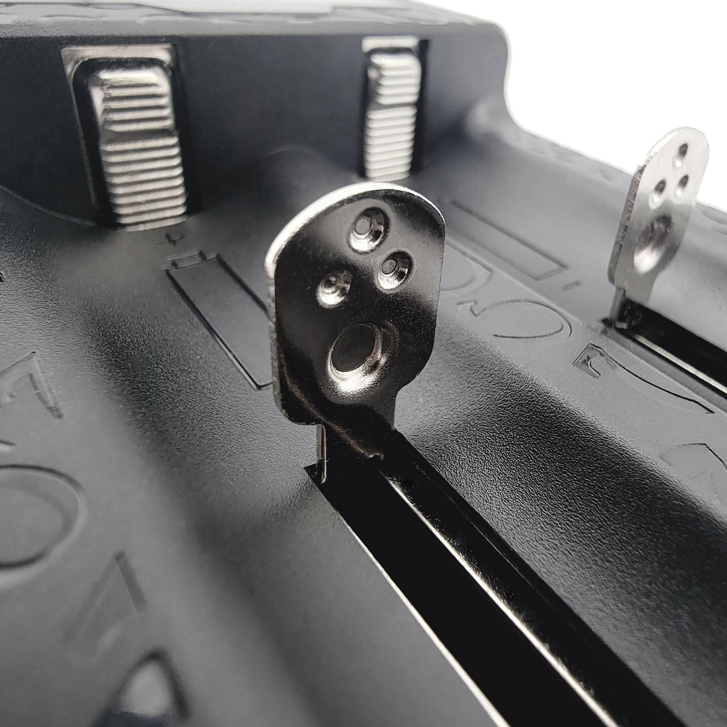 Hohm Tech Onyx 2 Channel Battery Charger with Matrix I/O Display